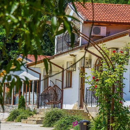 Hotel Eco Complex Izvori à Varna Extérieur photo