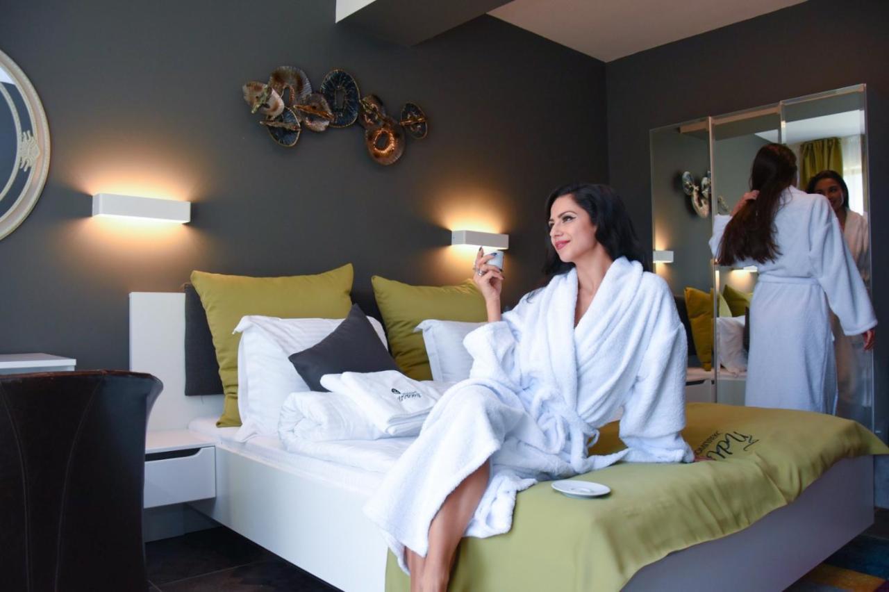 Hotel Eco Complex Izvori à Varna Extérieur photo